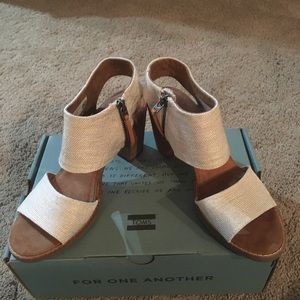 TOMS Majorca Cutout